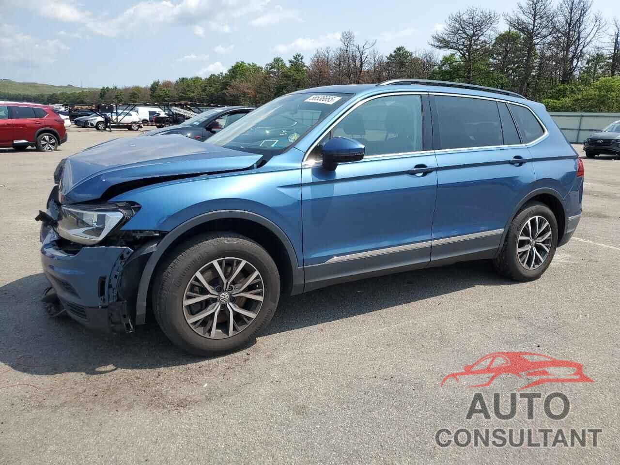 VOLKSWAGEN TIGUAN 2018 - 3VV2B7AX2JM147265