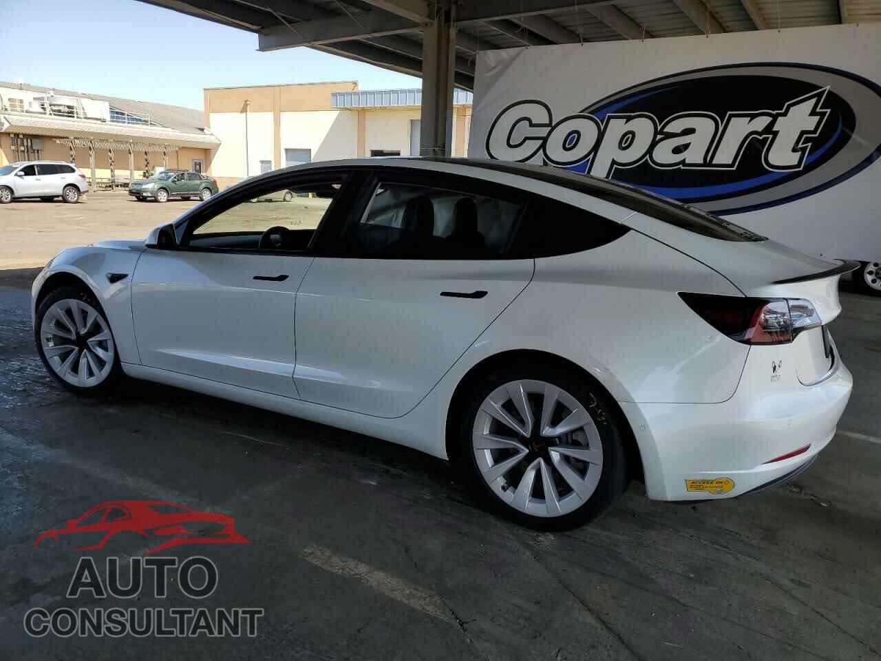 TESLA MODEL 3 2022 - 5YJ3E1EB3NF130121