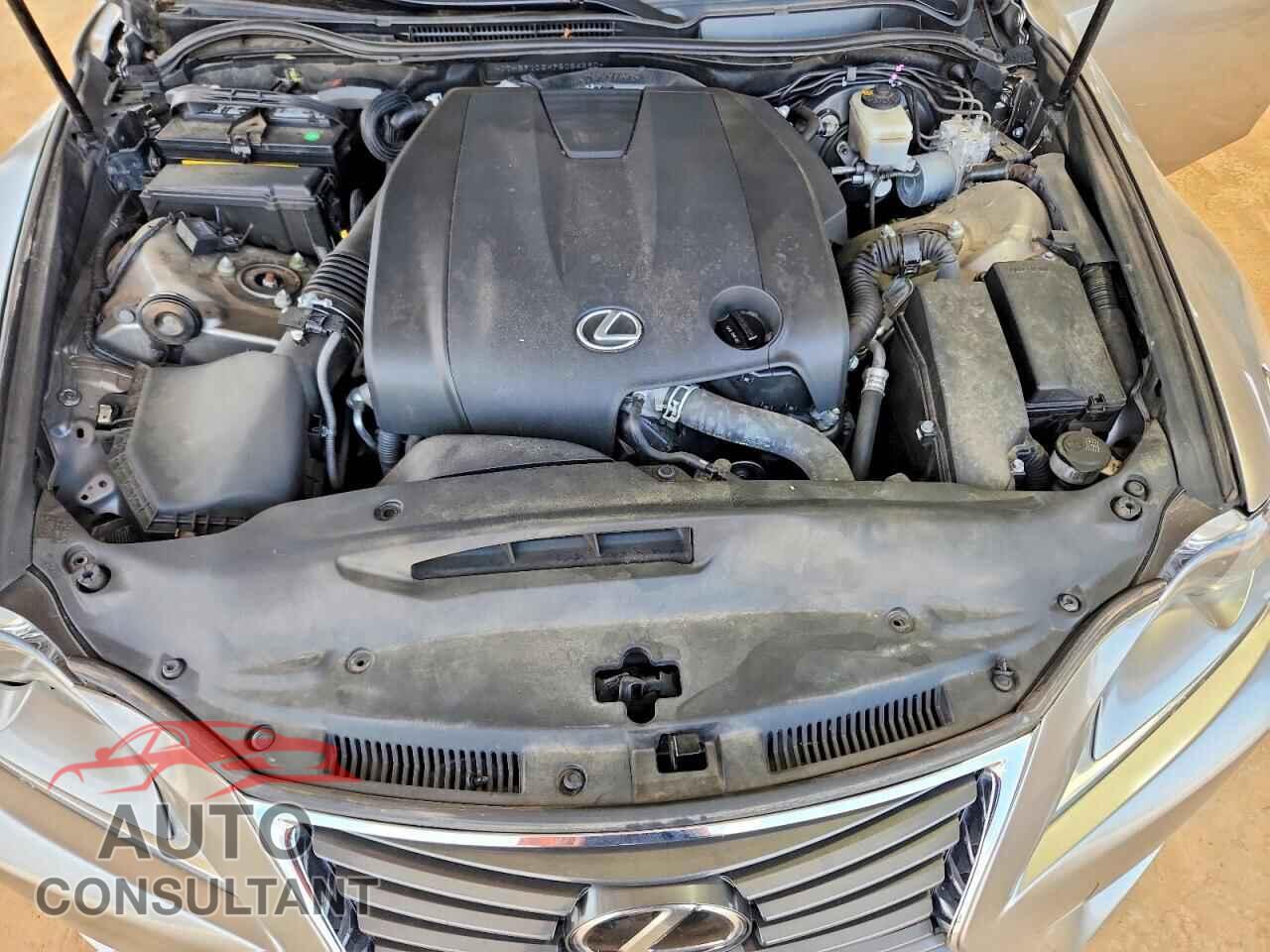 LEXUS IS 2015 - JTHBF1D2XF5056580