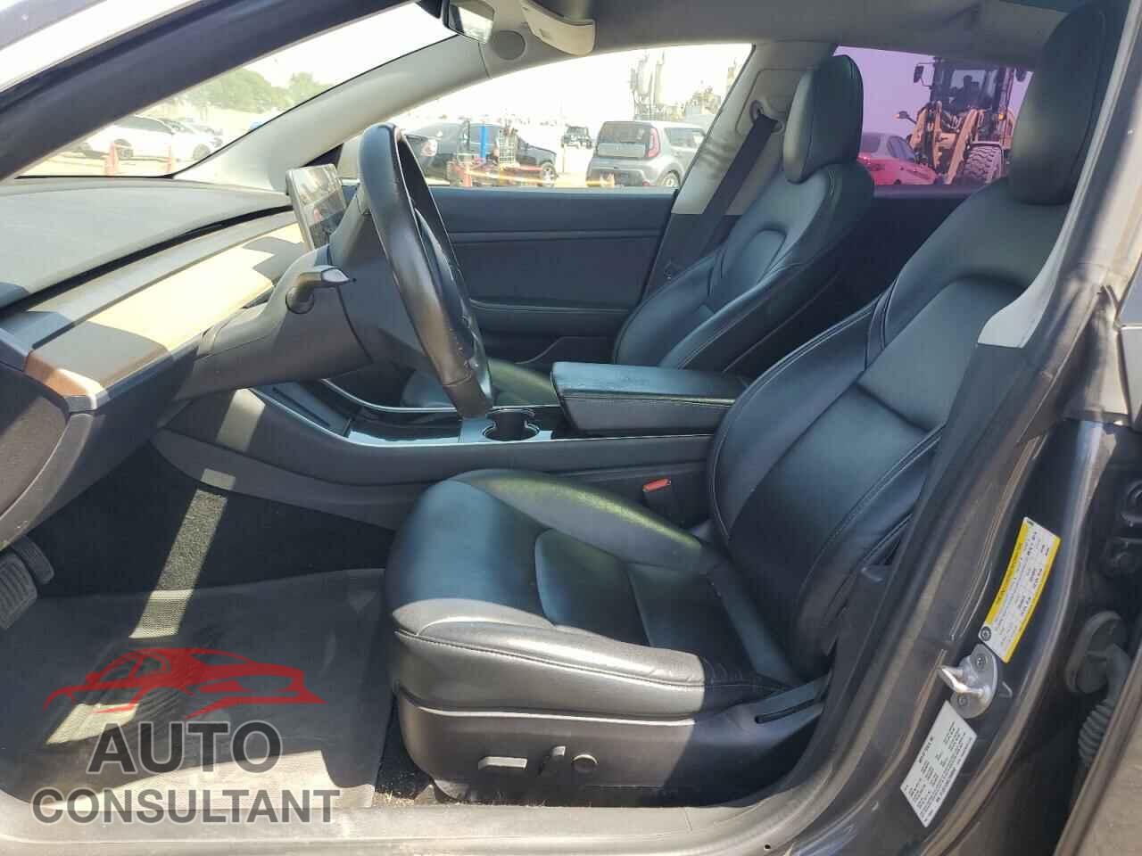 TESLA MODEL 3 2020 - 5YJ3E1EA8LF644860