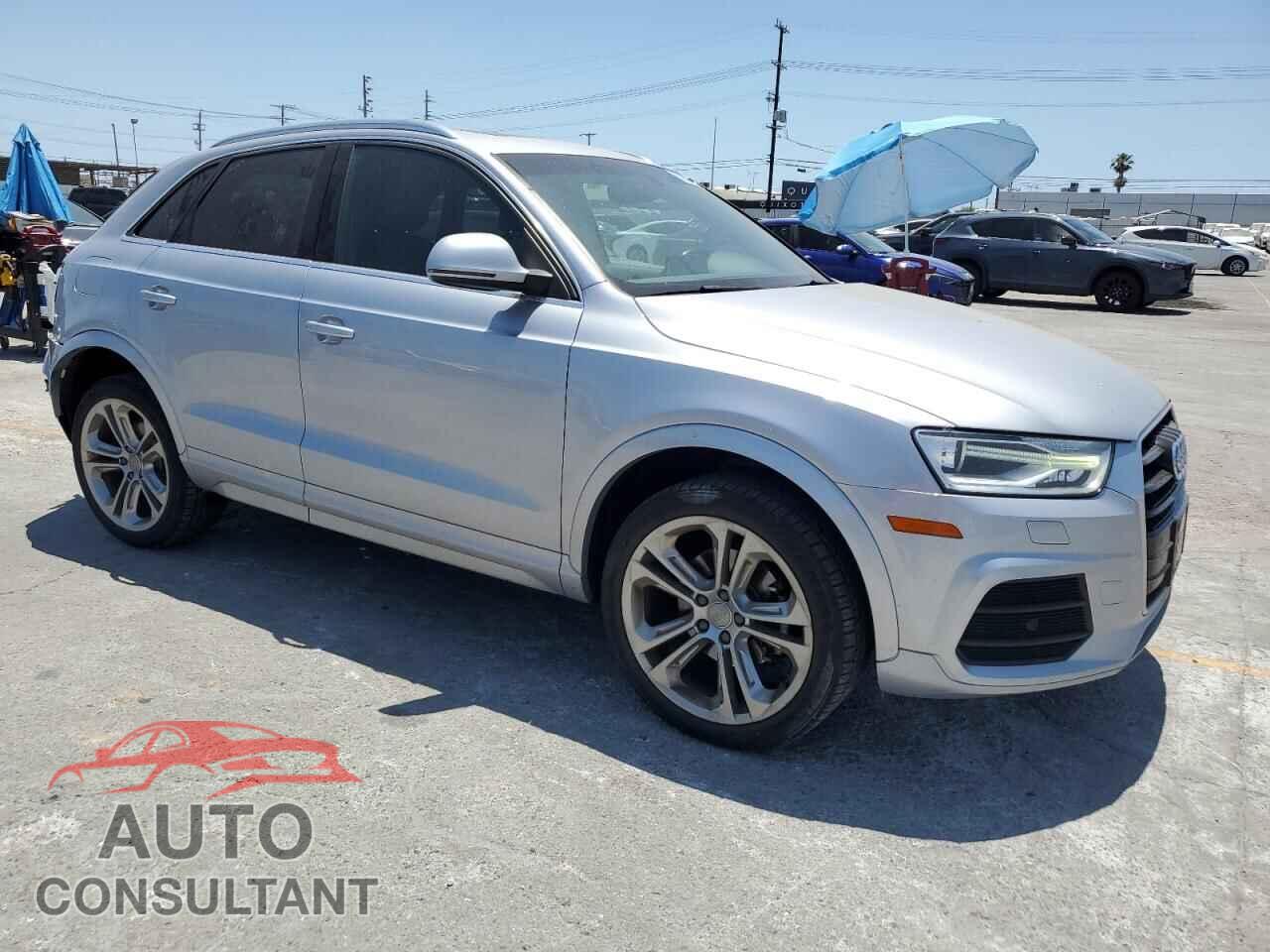 AUDI Q3 2017 - WA1HCCFS7HR005542
