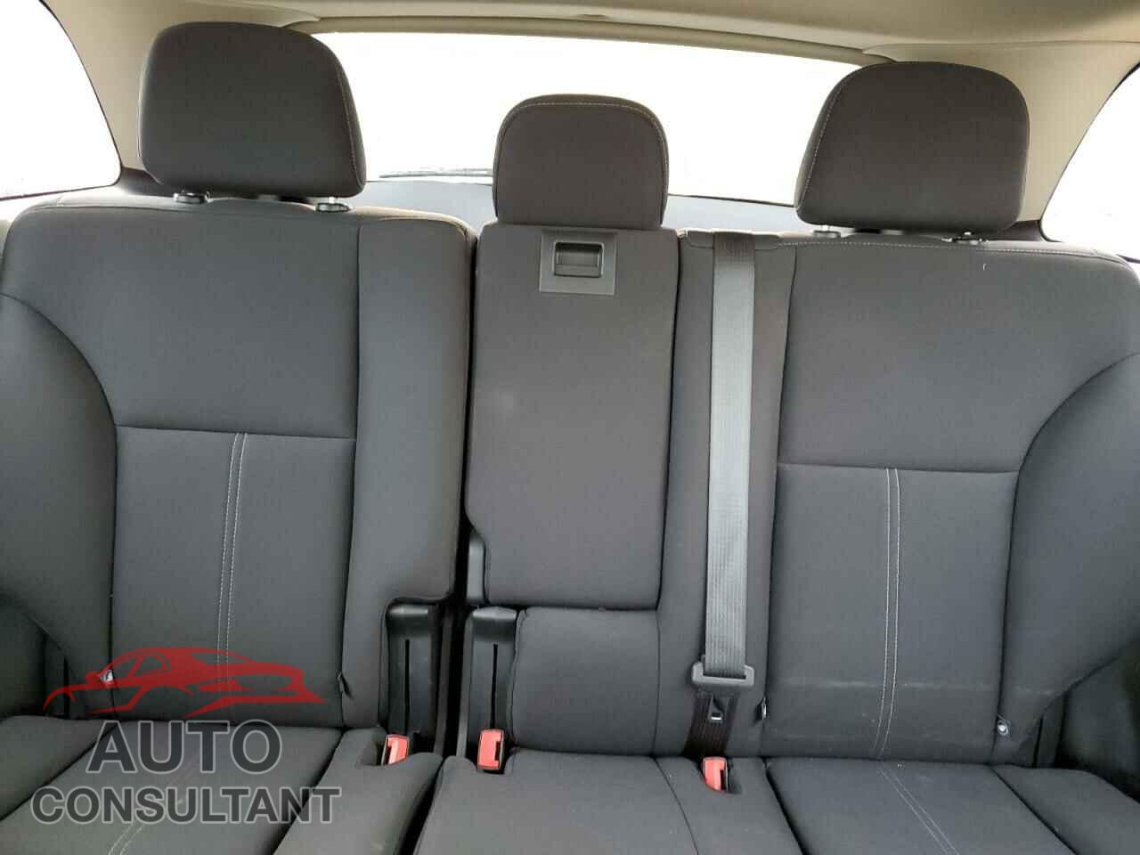 FORD EDGE 2011 - 2FMDK3GC4BBA43752
