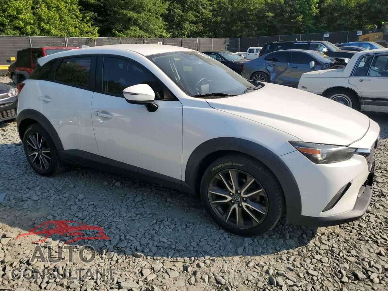 MAZDA CX-3 2017 - JM1DKFC79H0146495