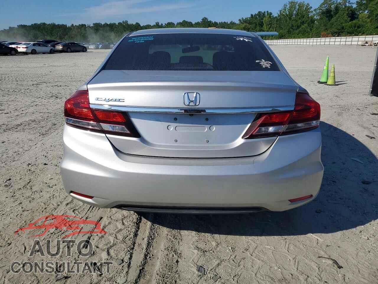 HONDA CIVIC 2013 - 19XFB2F57DE009066