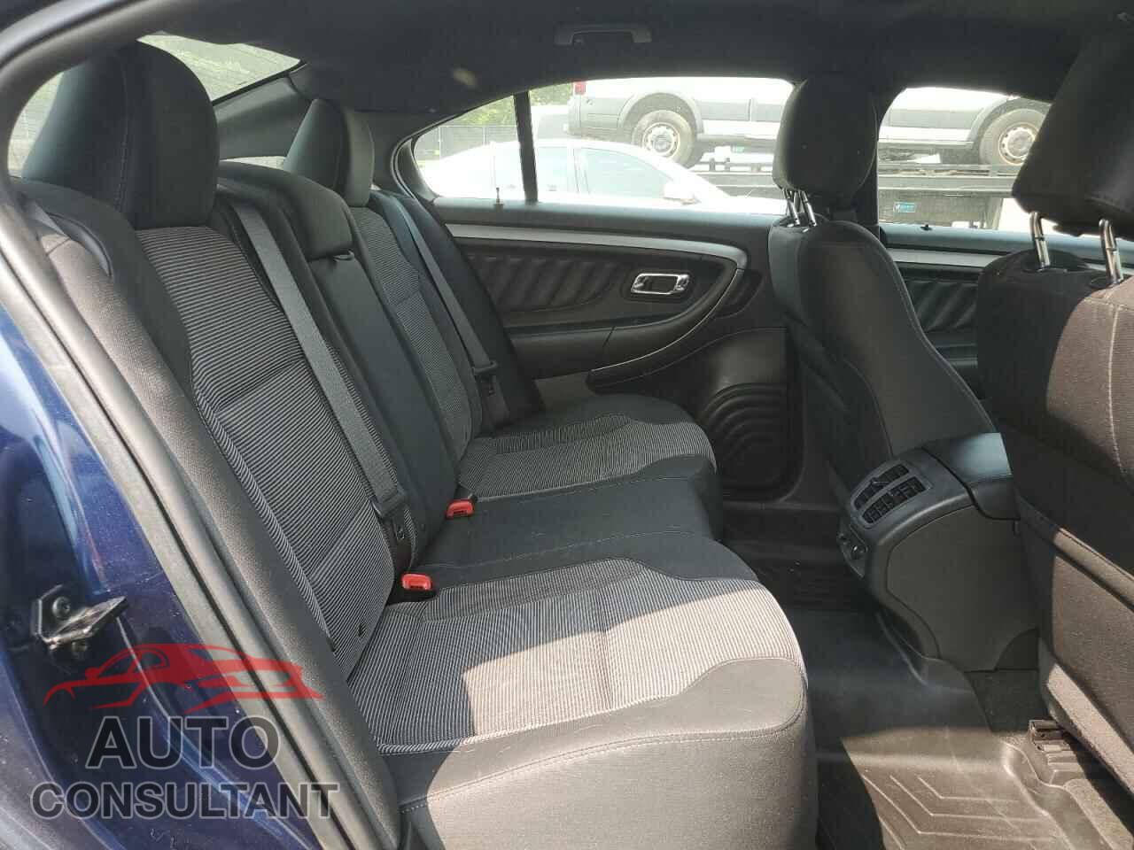 FORD TAURUS 2016 - 1FAHP2E82GG110726