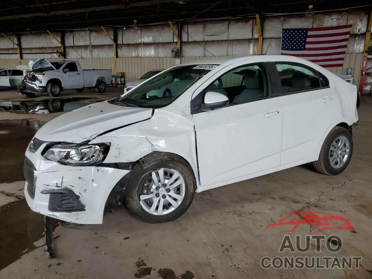 CHEVROLET SONIC 2017 - 1G1JB5SH3H4178044
