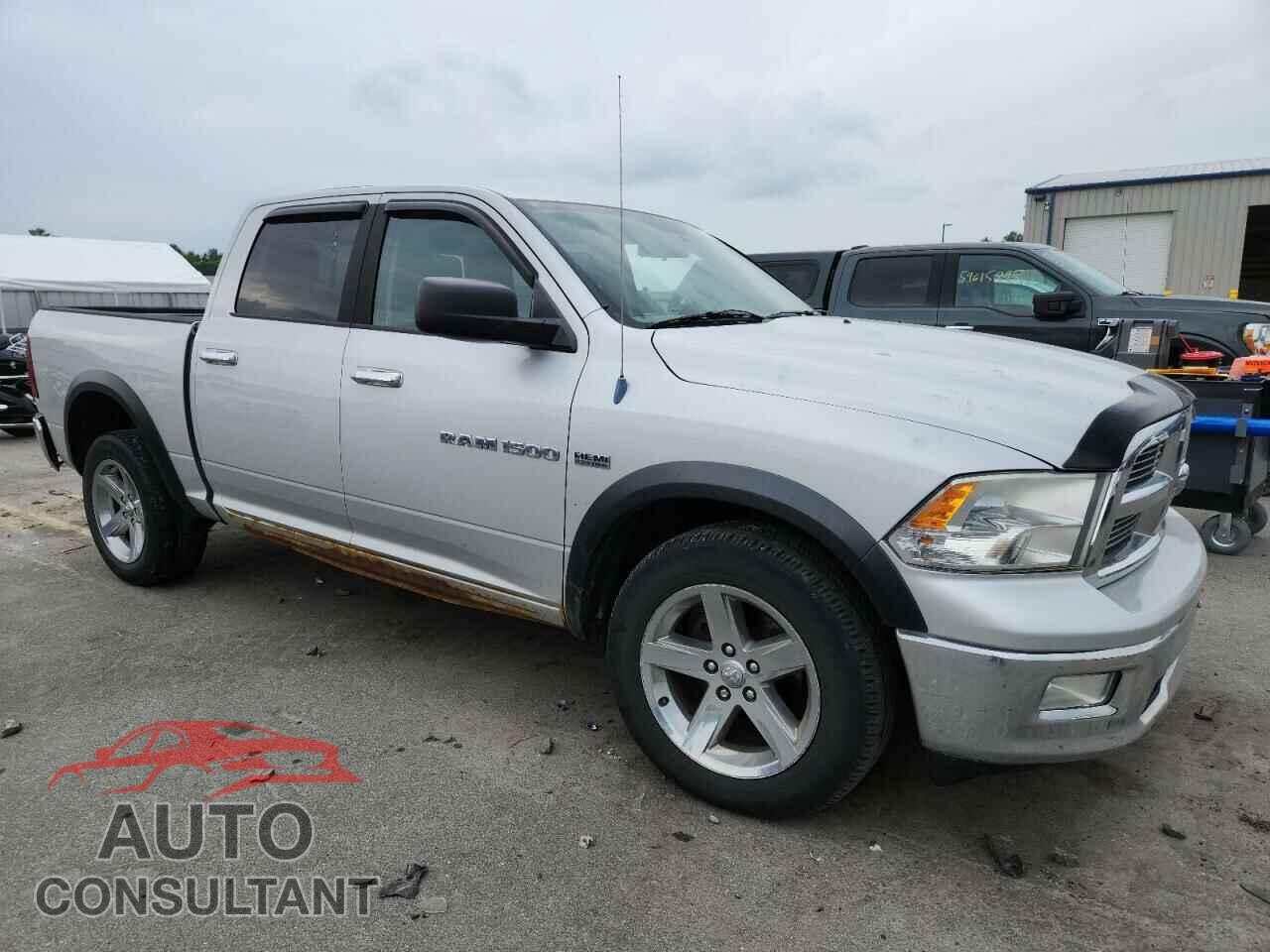 DODGE RAM 1500 2012 - 1C6RD7LT7CS160970