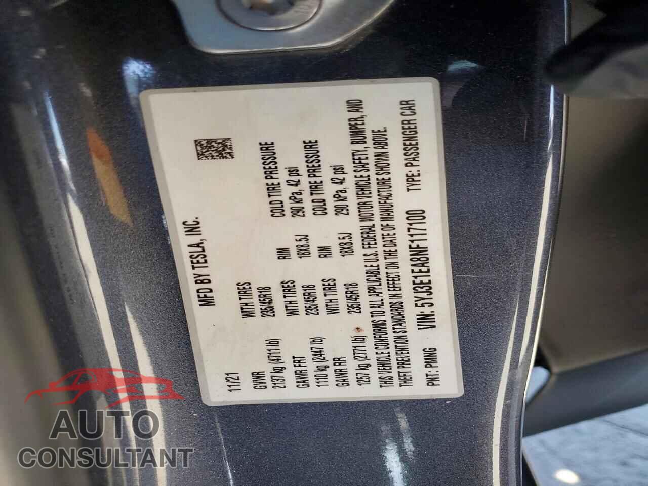TESLA MODEL 3 2022 - 5YJ3E1EA8NF117100