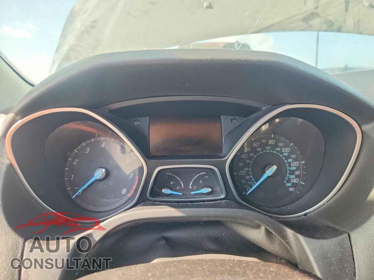 FORD FOCUS 2012 - 1FAHP3F21CL426717