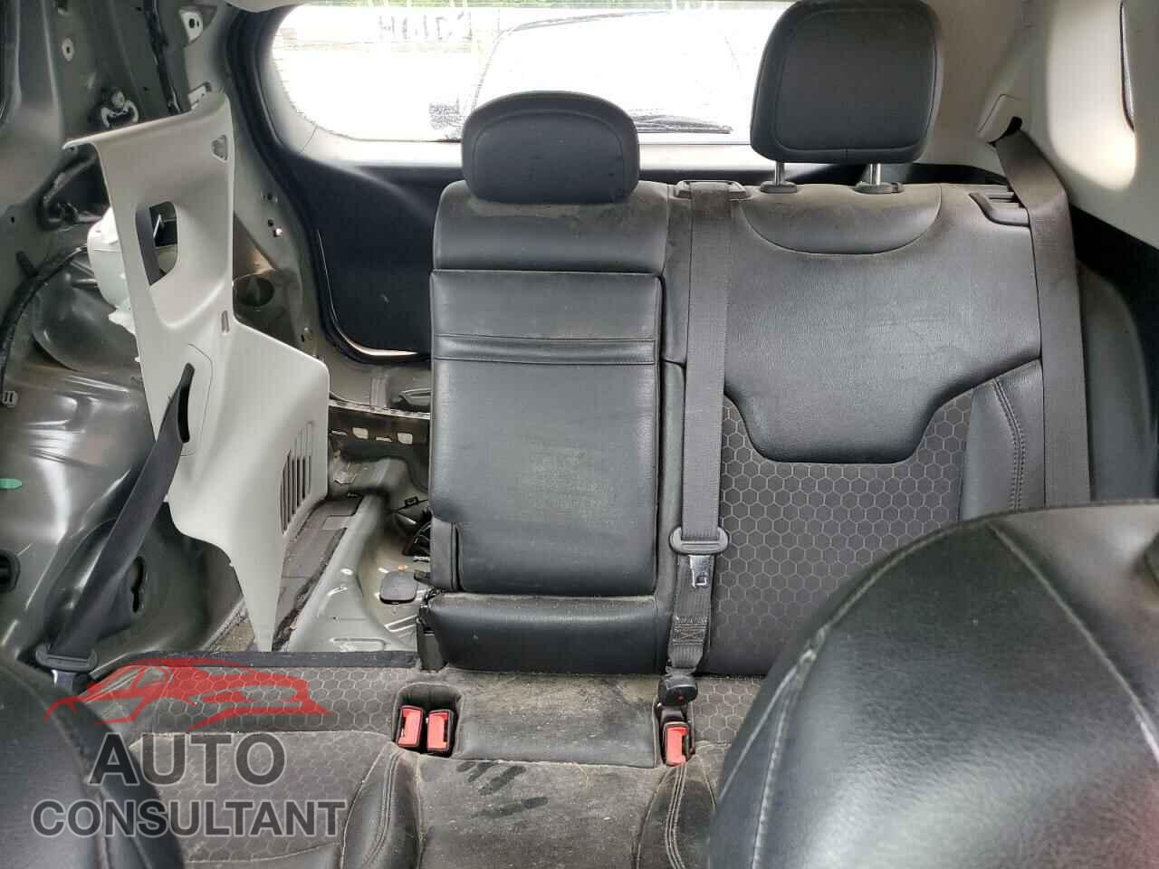 JEEP COMPASS 2019 - 3C4NJDBB4KT661545