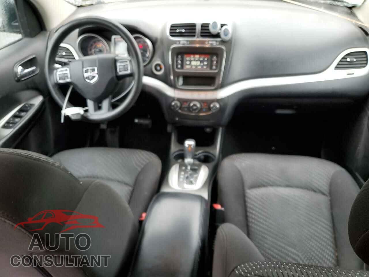 DODGE JOURNEY 2015 - 3C4PDCBG6FT690640