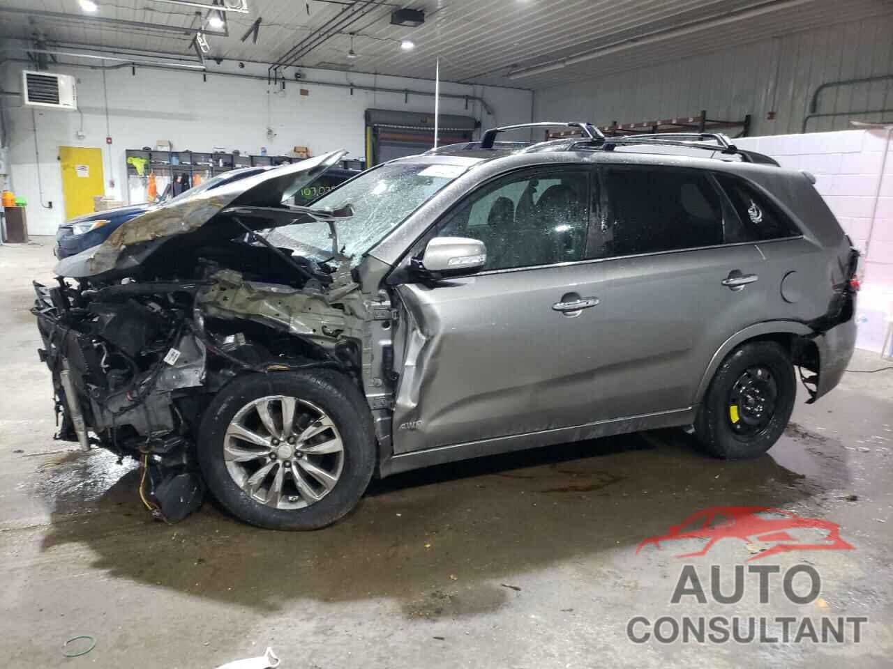 KIA SORENTO 2013 - 5XYKWDA23DG358370