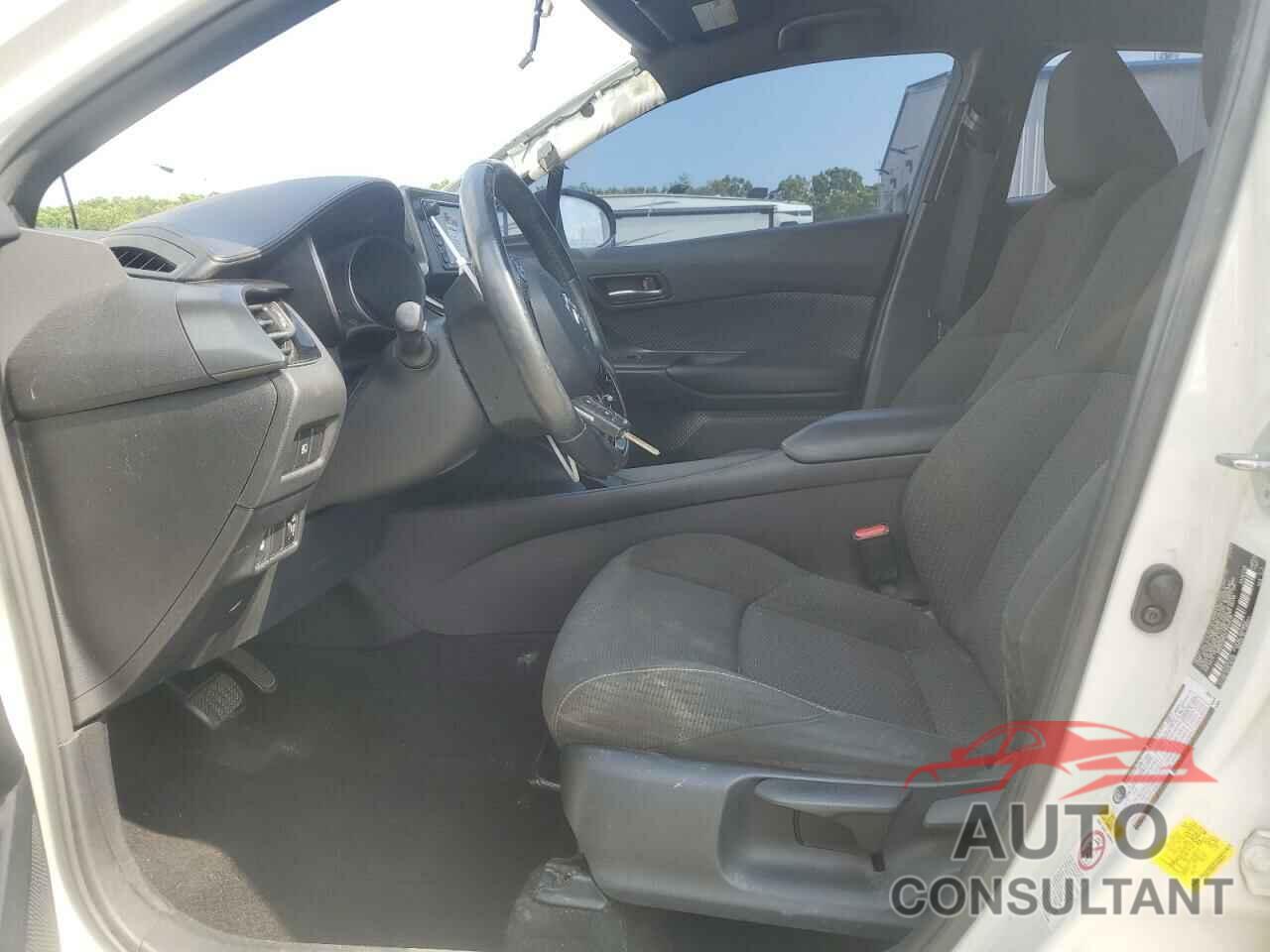 TOYOTA C-HR 2018 - NMTKHMBX2JR040239