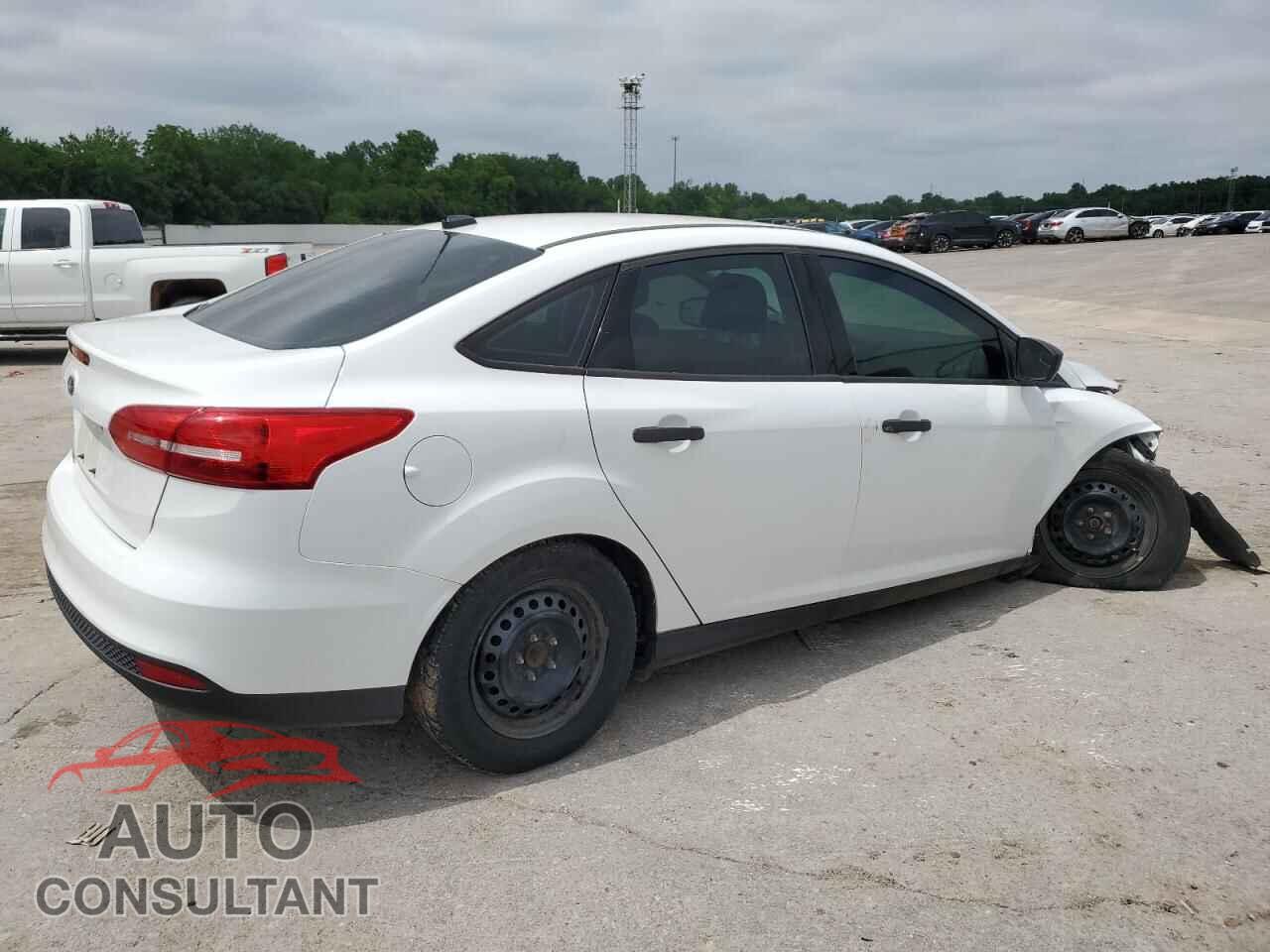 FORD FOCUS 2017 - 1FADP3E2XHL270734