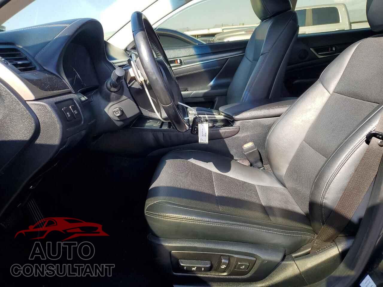 LEXUS GS200 2017 - JTHBA1BL7HA004389