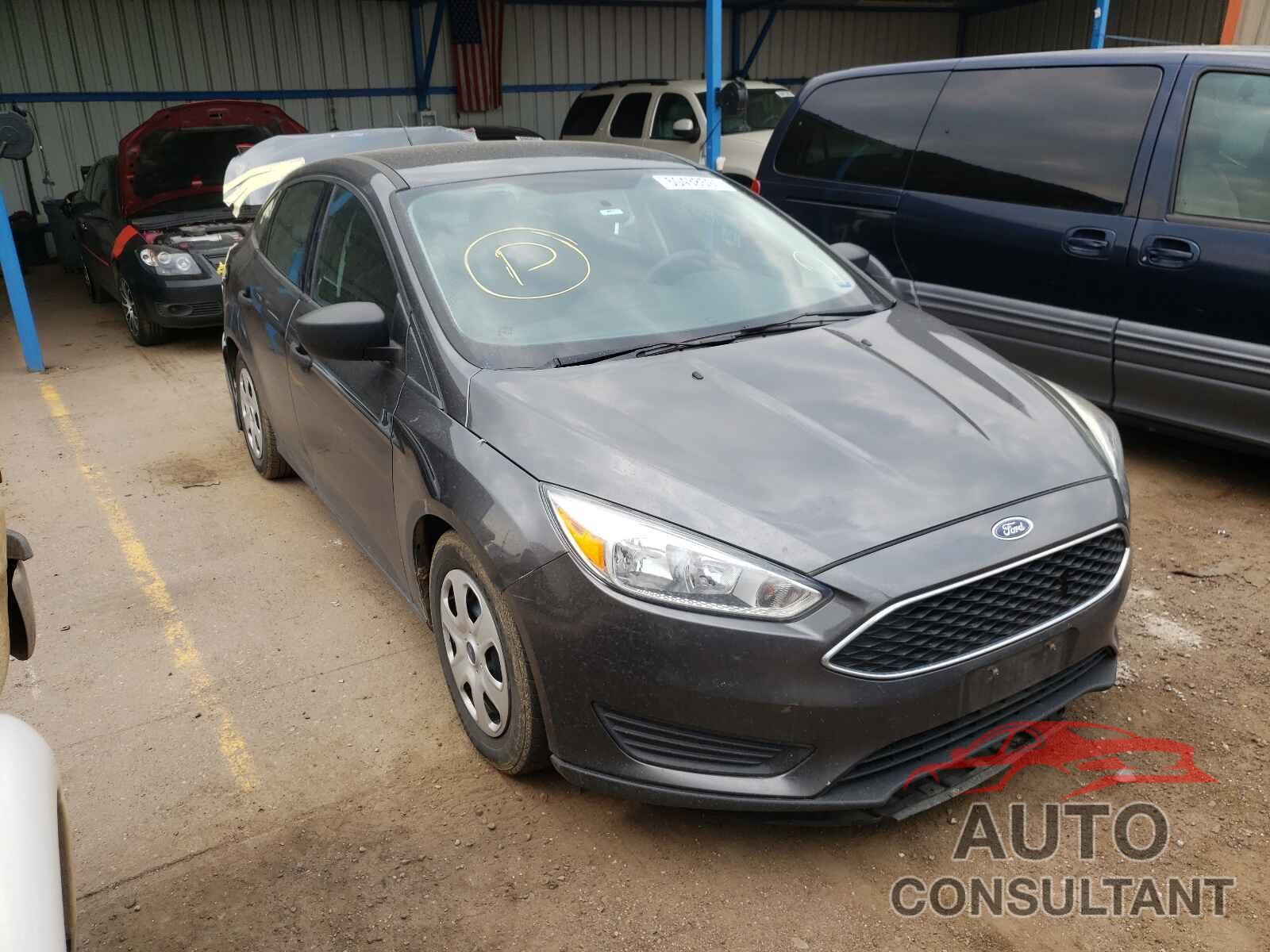 FORD FOCUS 2016 - 1FADP3E26GL361286
