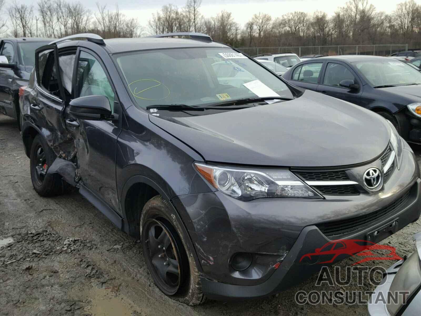 TOYOTA RAV4 LE 2015 - 2T3ZFREV5FW220348