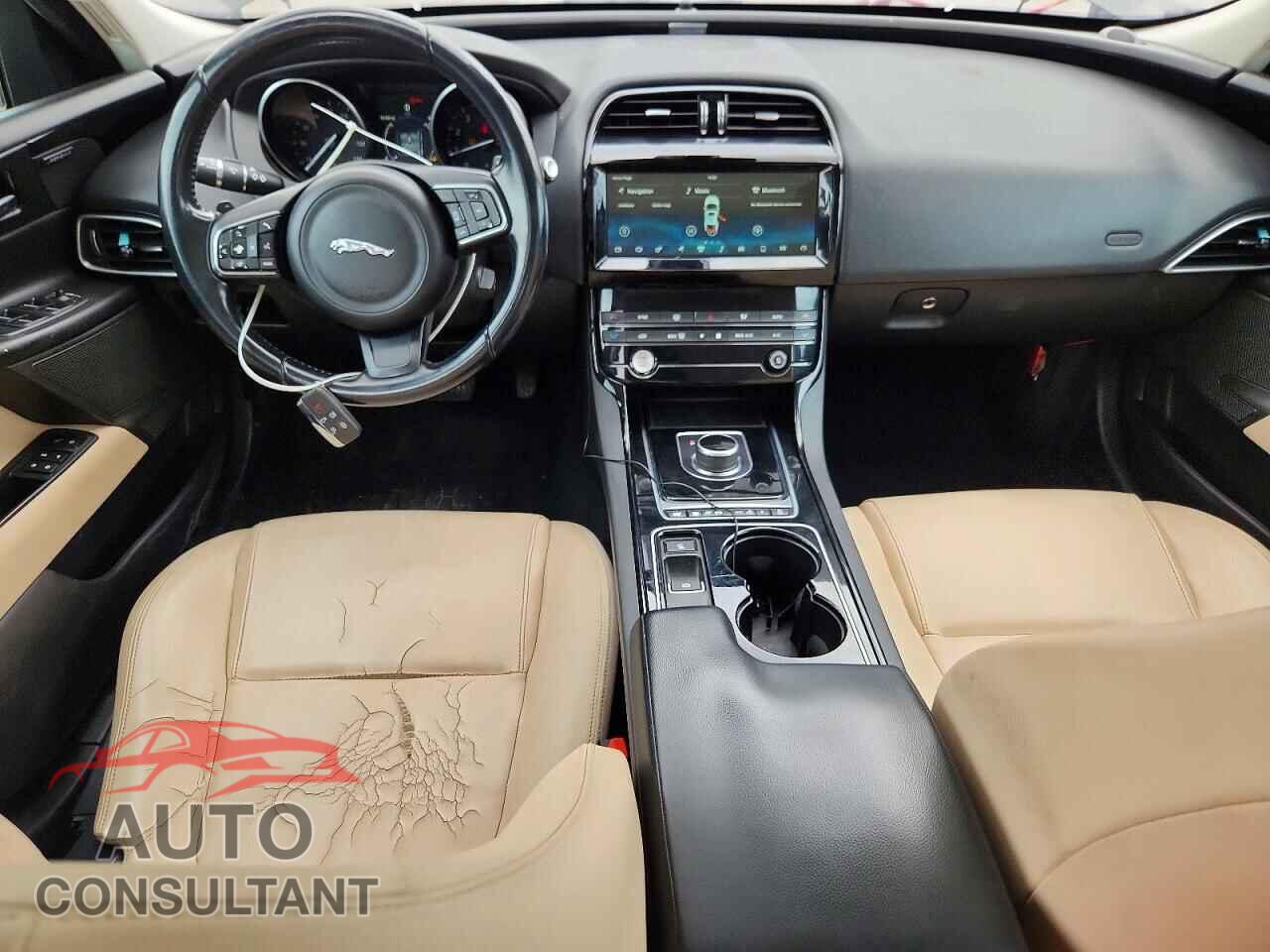 JAGUAR XE 2017 - SAJAD4BV4HCP10345