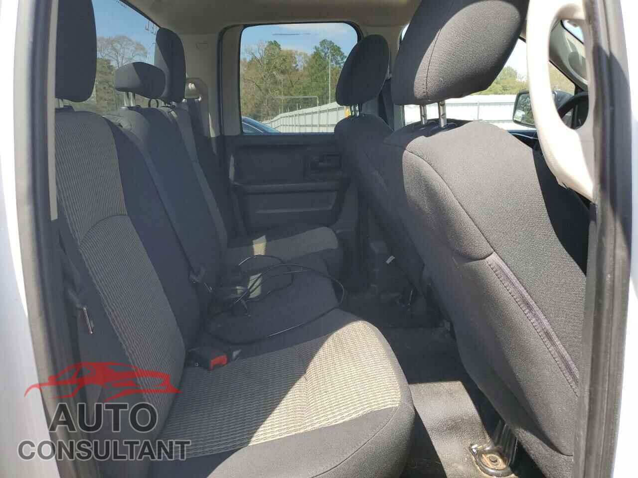 DODGE RAM 1500 2012 - 1C6RD7FP0CS324672