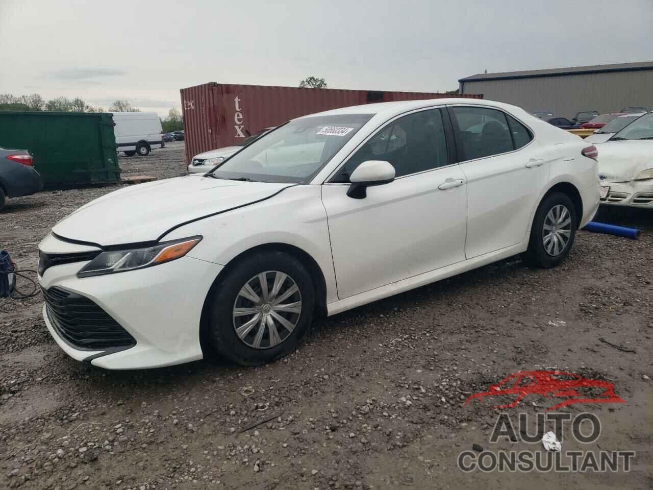 TOYOTA CAMRY 2018 - 4T1B11HK2JU552705
