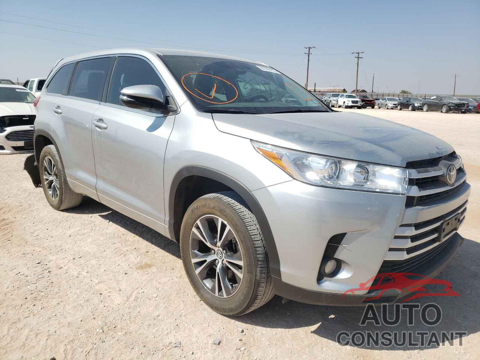 TOYOTA HIGHLANDER 2018 - 5TDZZRFH7JS240286