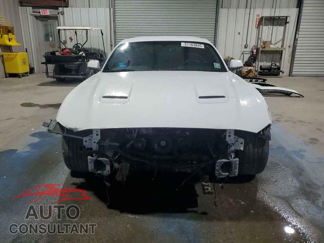 FORD MUSTANG 2019 - 1FA6P8CF8K5124582
