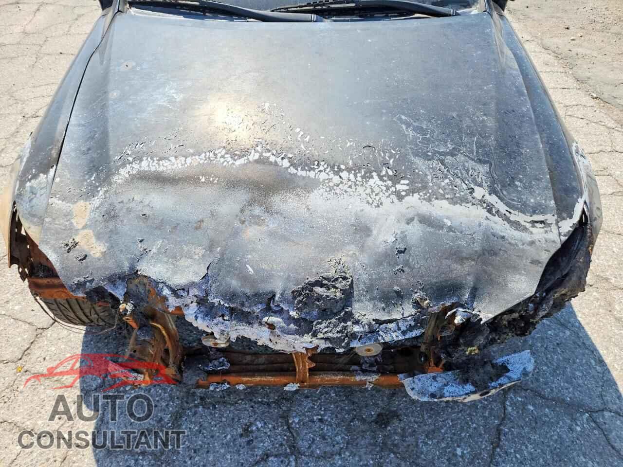 LEXUS IS 2011 - JTHBF5C27B5147776