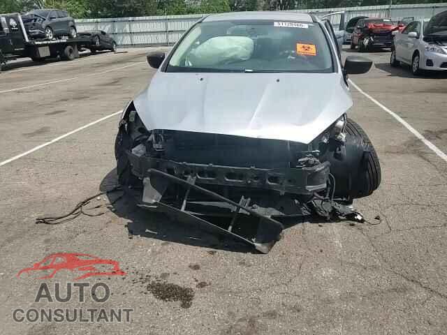 FORD FOCUS 2016 - 1FADP3E20GL302167