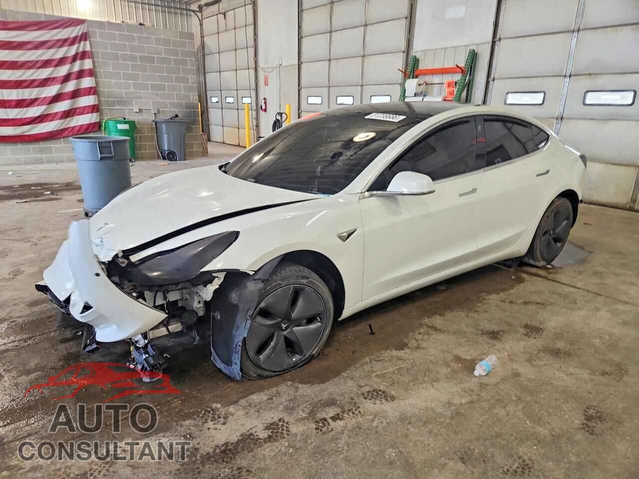 TESLA MODEL 3 2020 - 5YJ3E1EAXLF598397