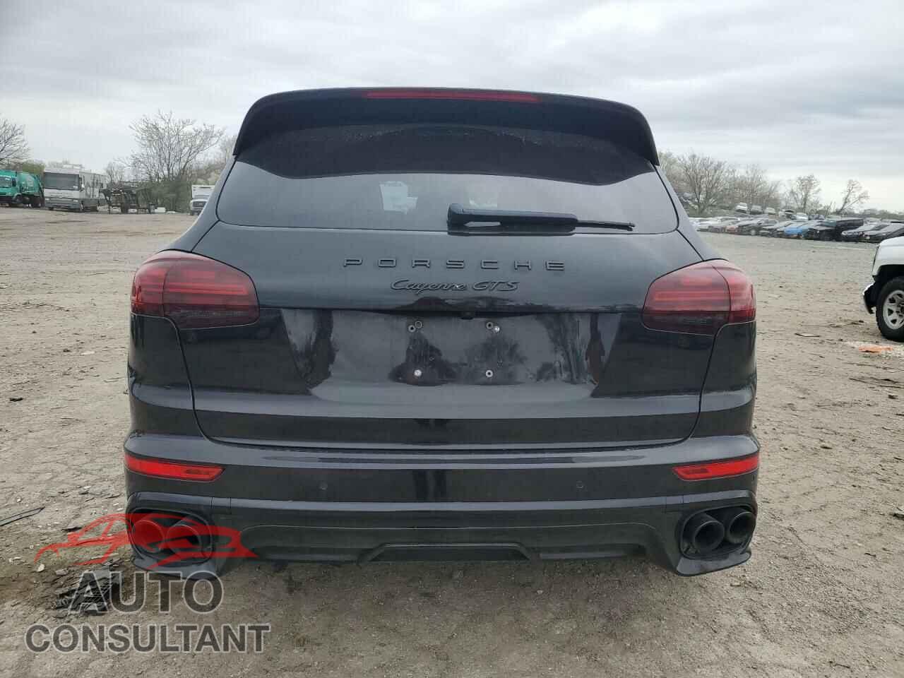 PORSCHE CAYENNE 2016 - WP1AD2A26GLA71067