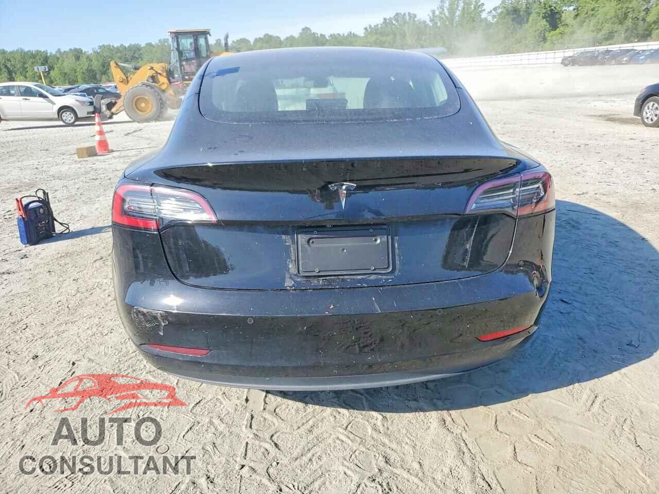 TESLA MODEL 3 2019 - 5YJ3E1EA4KF410603