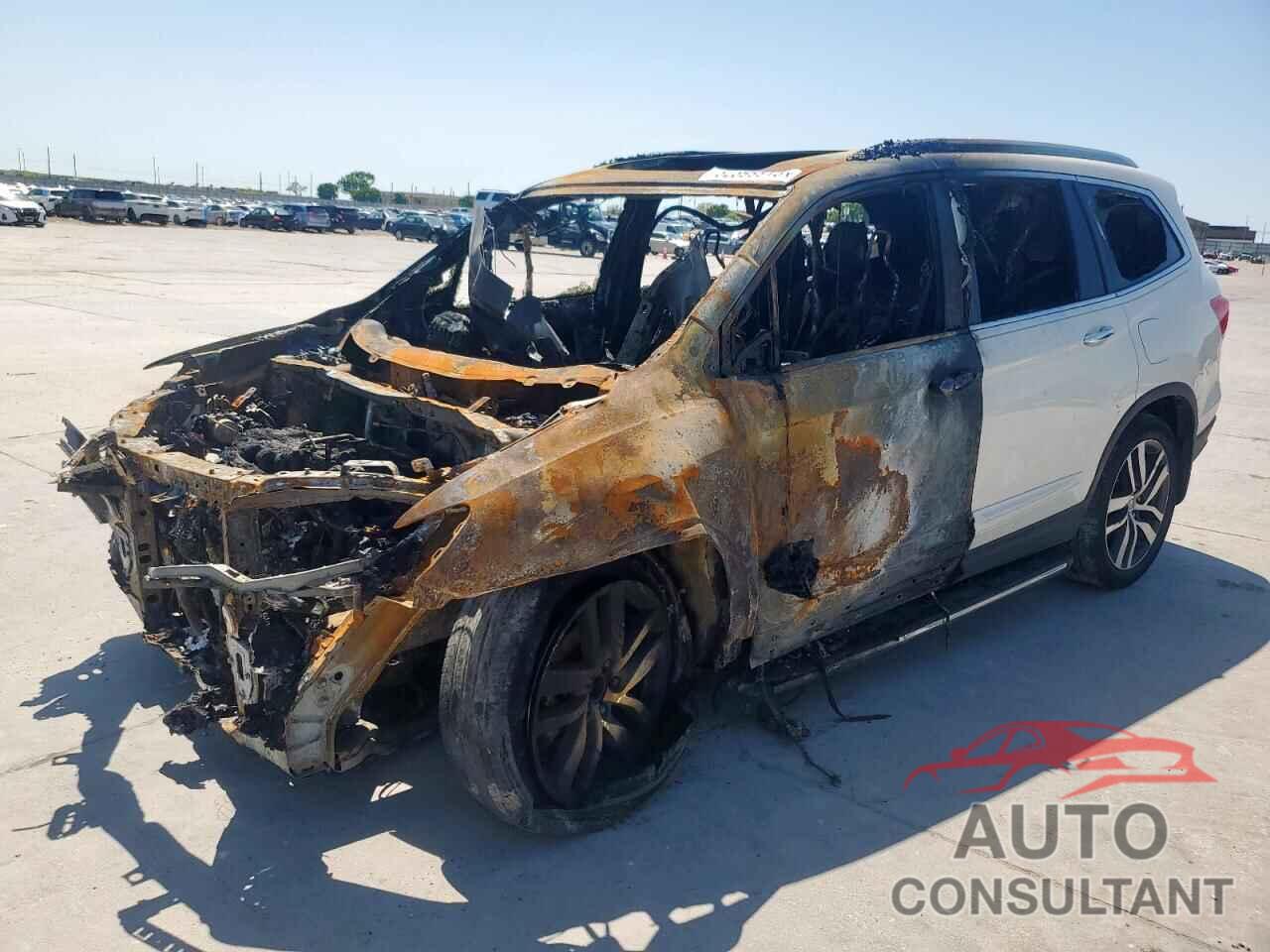 HONDA PILOT 2017 - 5FNYF6H93HB007917