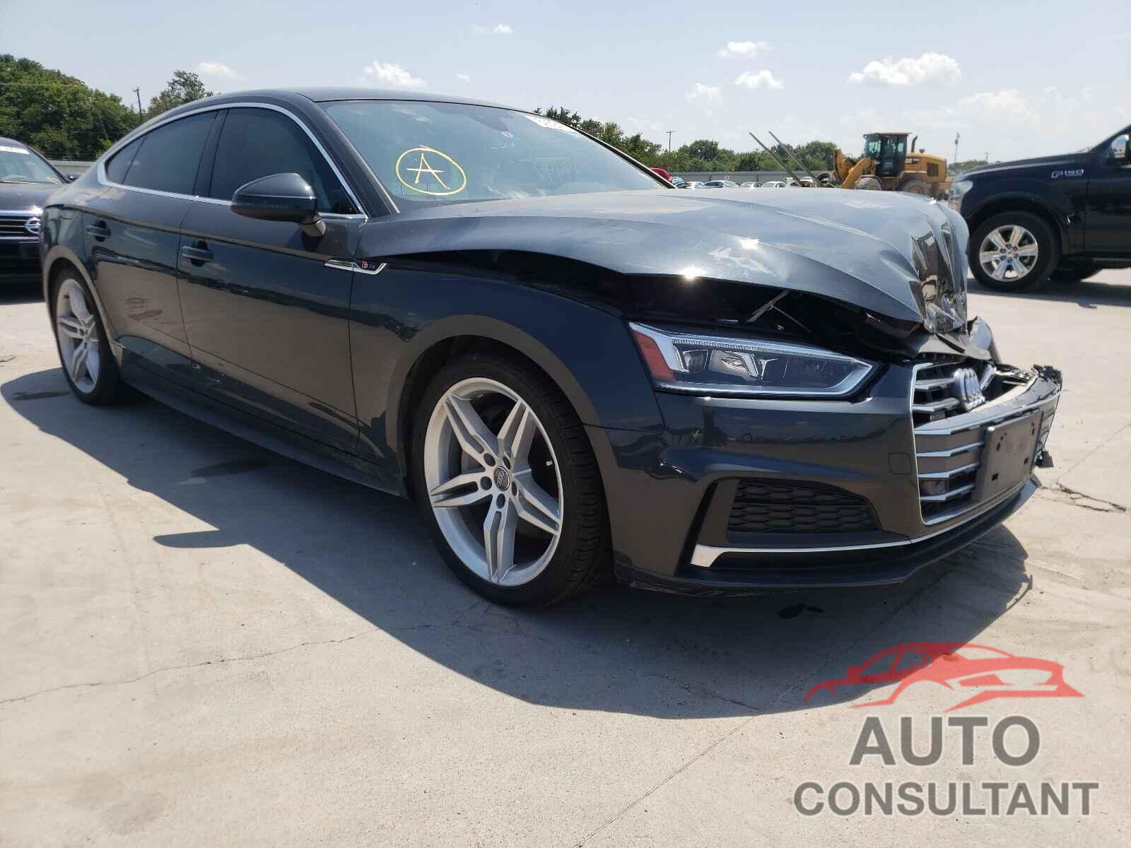 AUDI A5 2018 - WAUENCF50JA008202