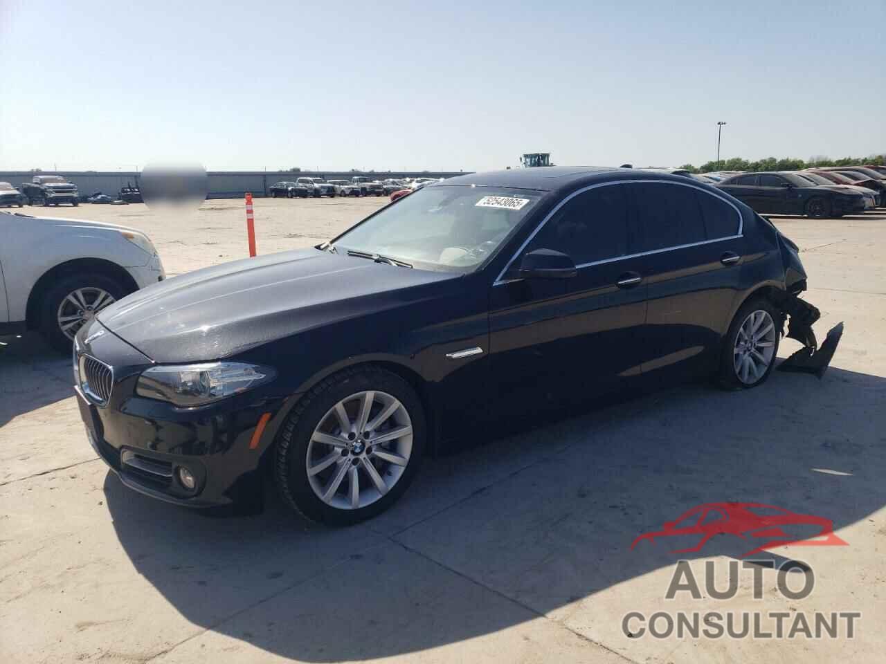 BMW 5 SERIES 2015 - WBA5B1C50FD922165
