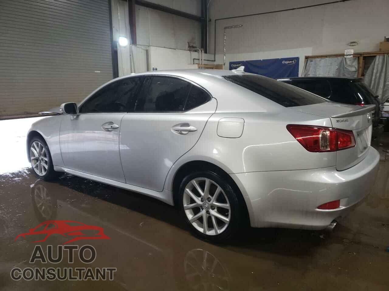 LEXUS IS 2013 - JTHCF5C25D5063740