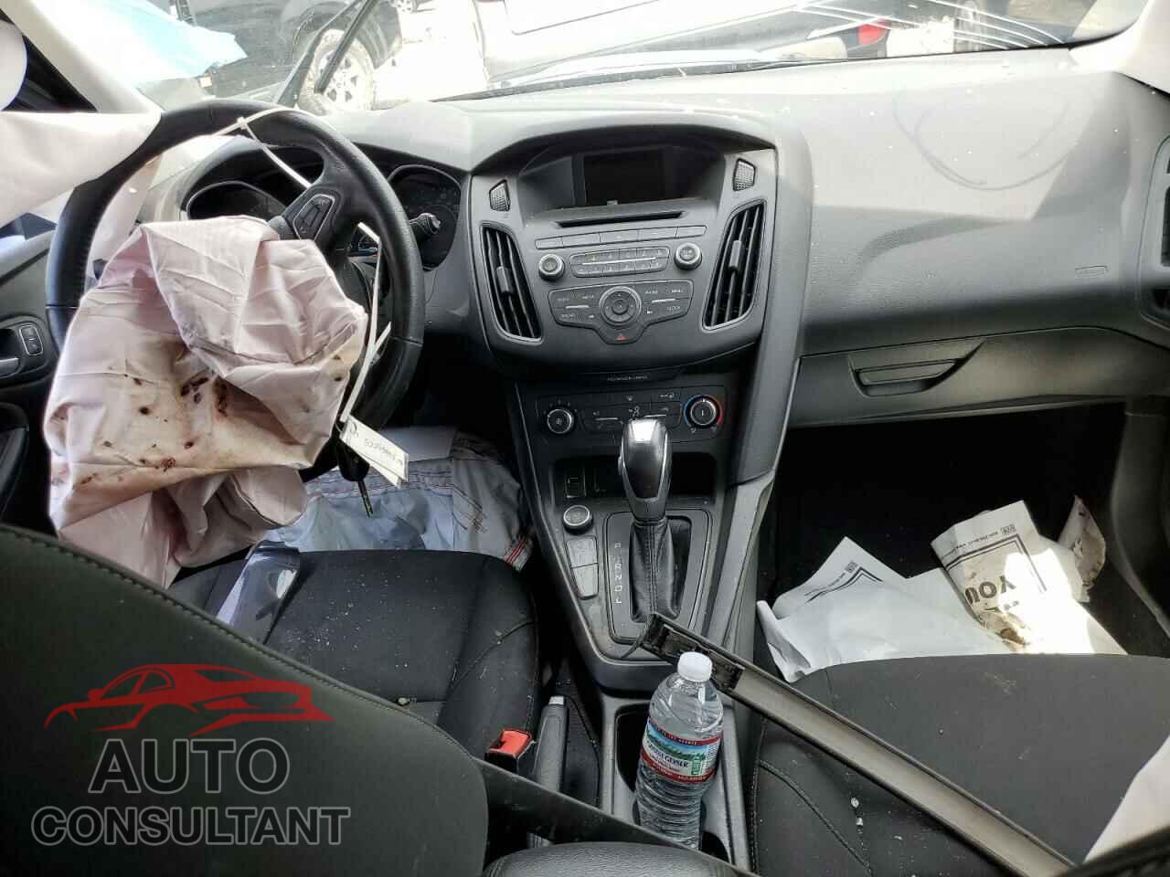 FORD FOCUS 2016 - 1FADP3K29GL378412