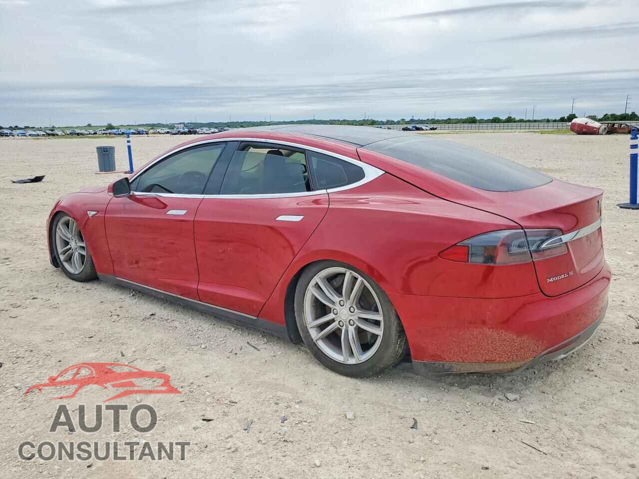 TESLA MODEL S 2013 - 5YJSA1BG5DFP11450