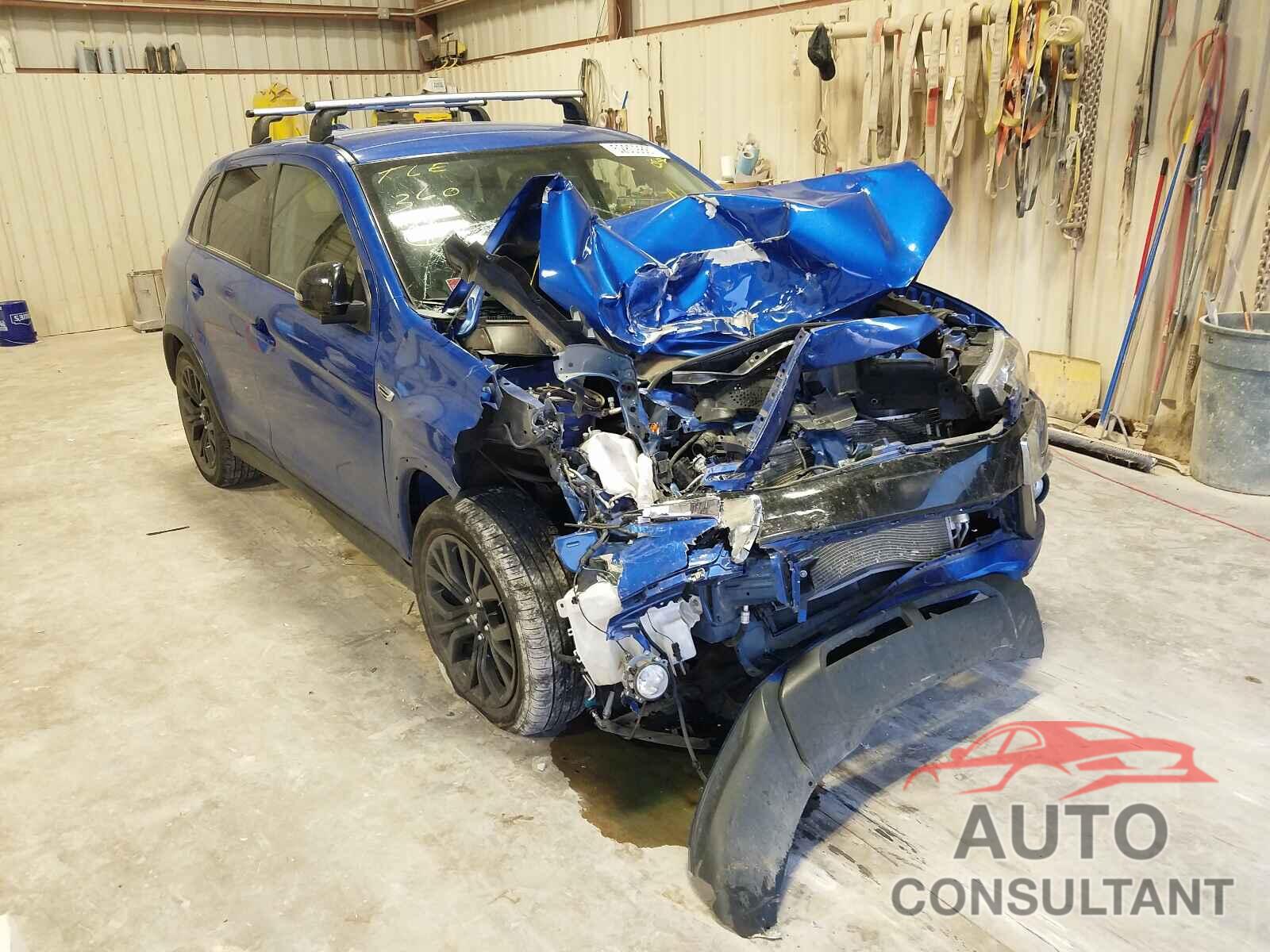 MITSUBISHI OUTLANDER 2018 - JA4AP3AU7JU005168