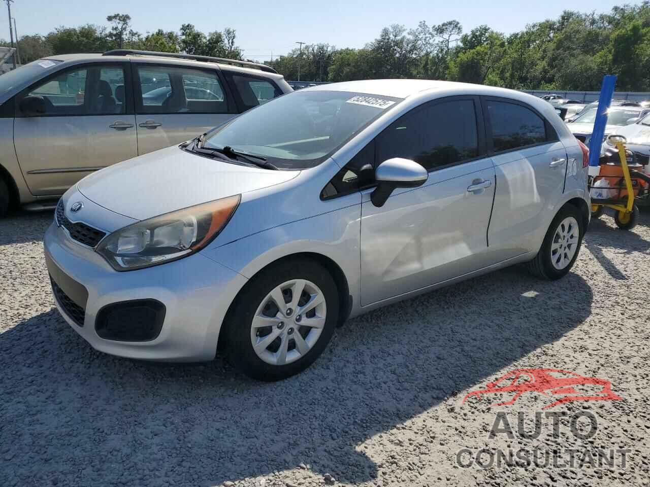 KIA RIO 2013 - KNADN5A32D6303905