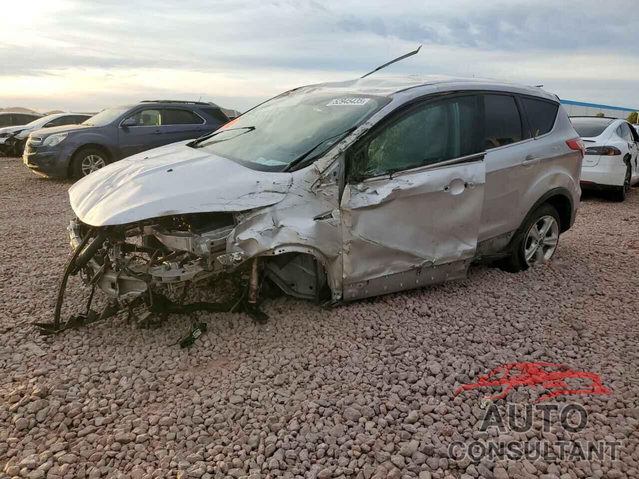 FORD ESCAPE 2016 - 1FMCU0G74GUB15817