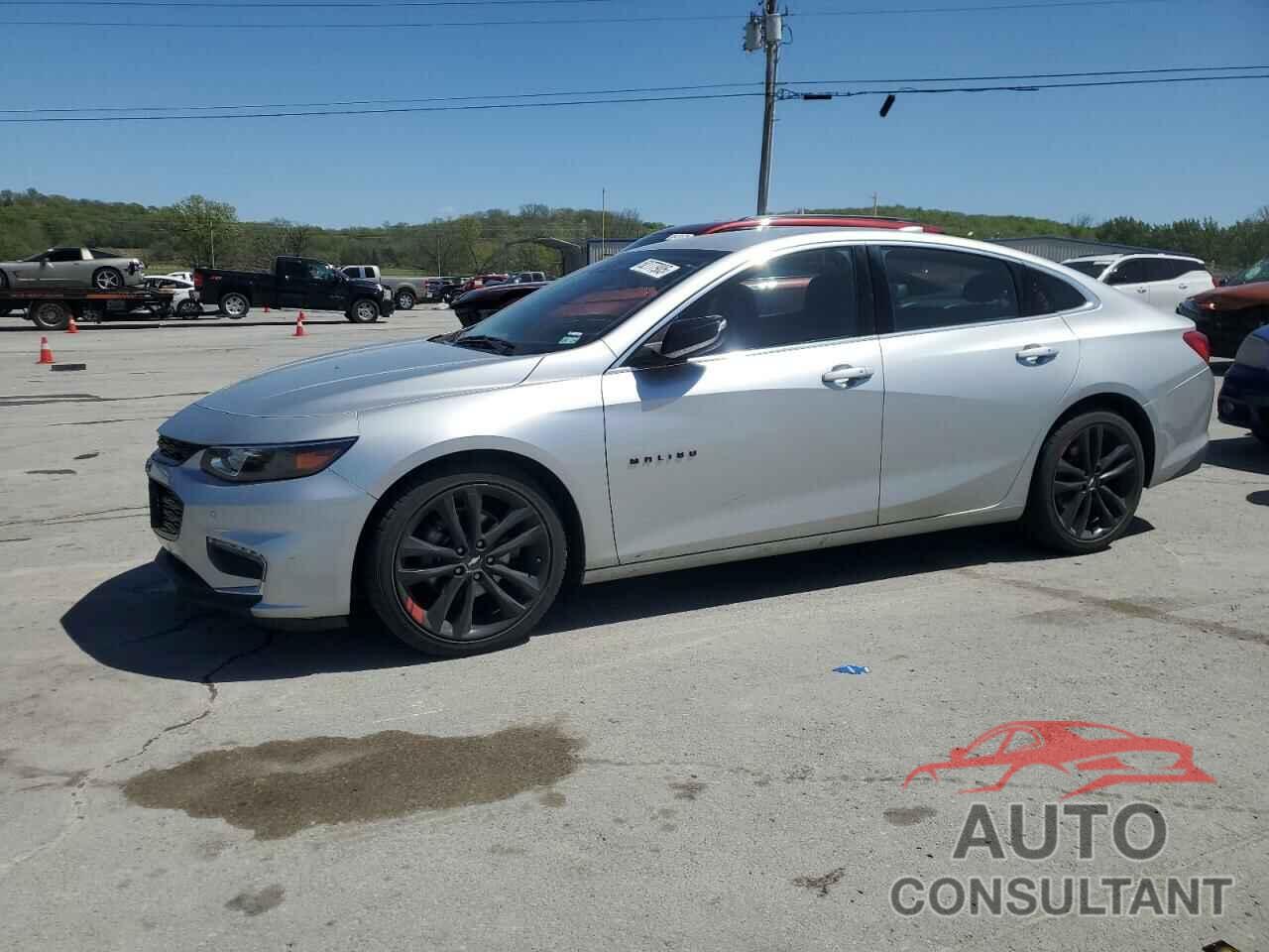 CHEVROLET MALIBU 2018 - 1G1ZD5ST8JF263229