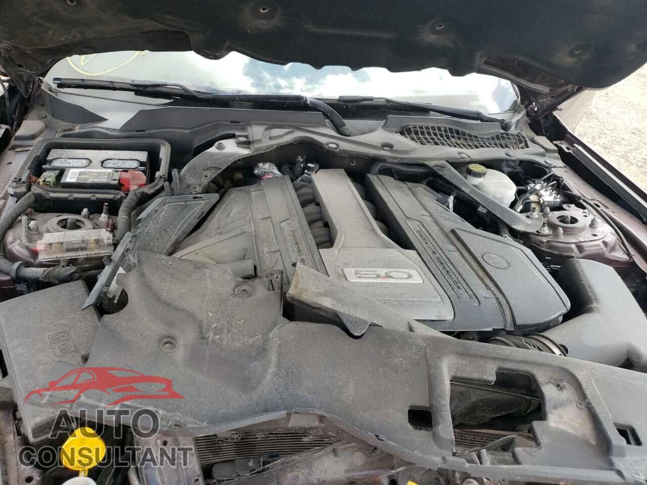 FORD MUSTANG 2018 - 1FA6P8CF1J5128570