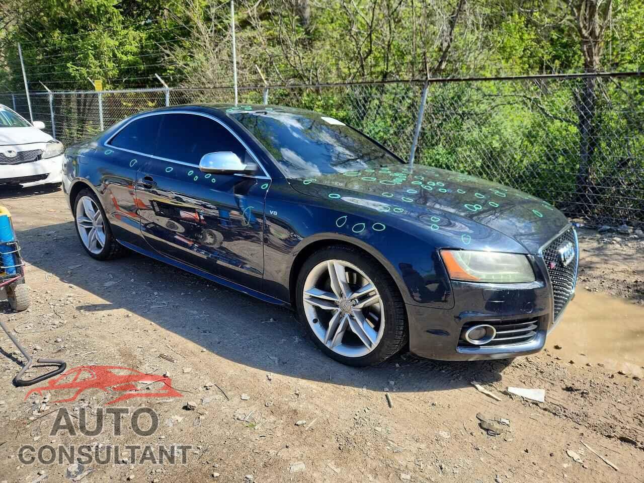 AUDI S5/RS5 2012 - WAUCVAFR1CA005794