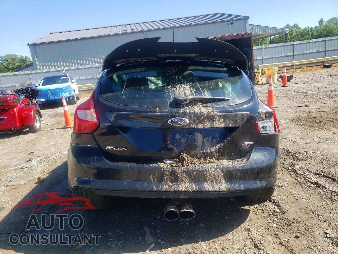 FORD FOCUS 2014 - 1FADP3L96EL447372
