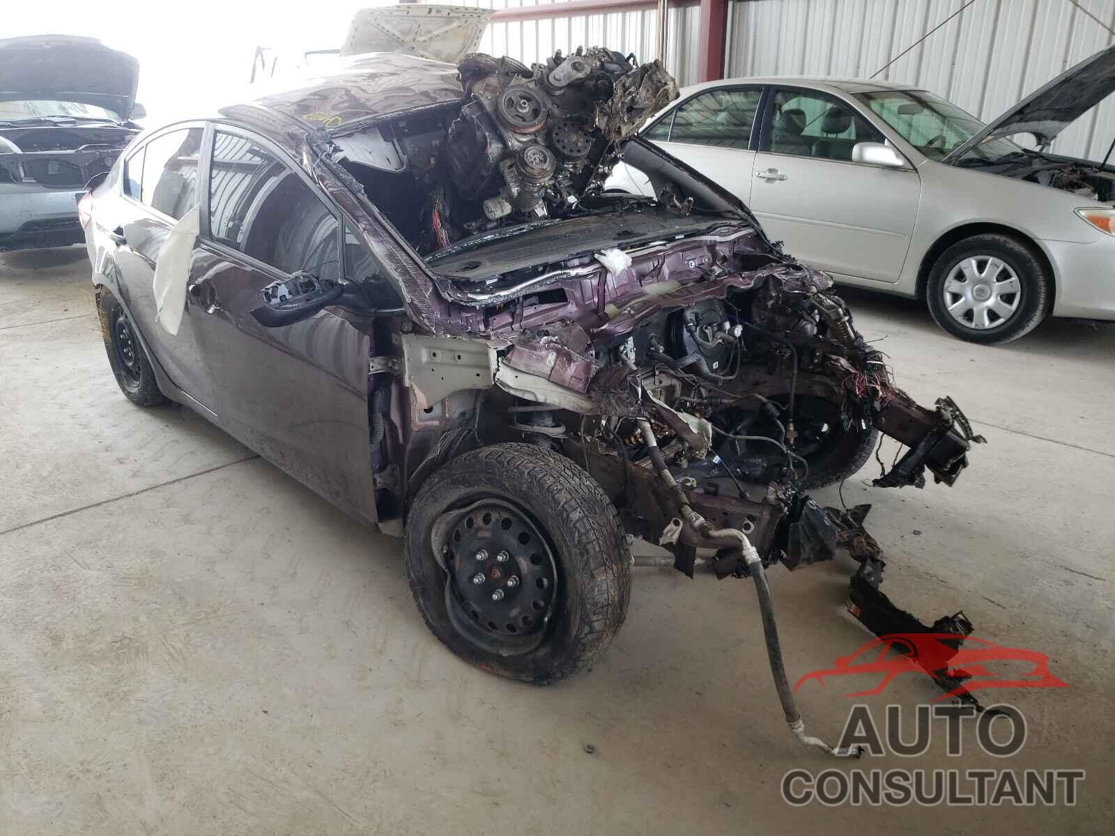 KIA FORTE 2018 - 3KPFL4A74JE248667