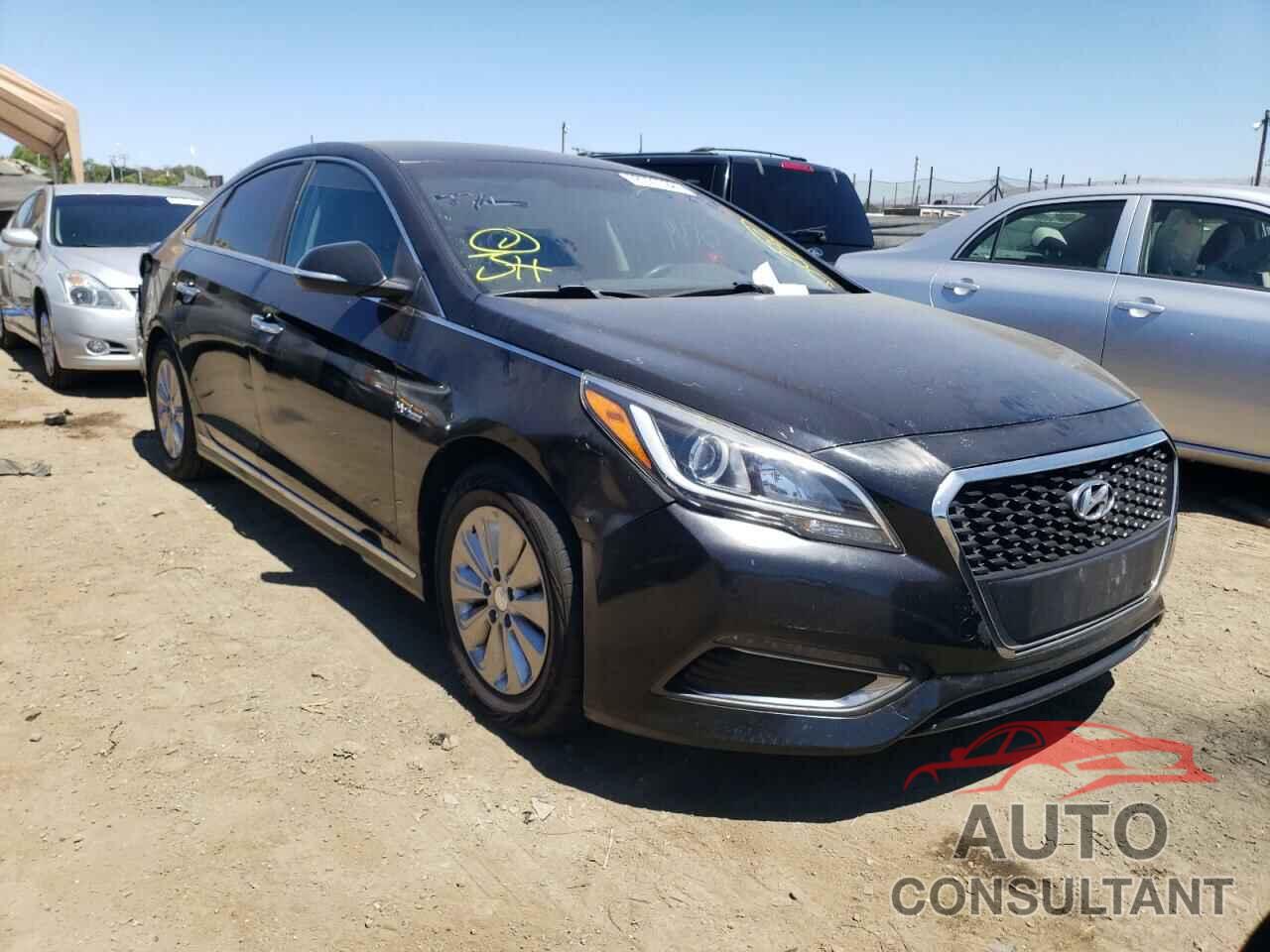 HYUNDAI SONATA 2017 - KMHE24L39HA062284