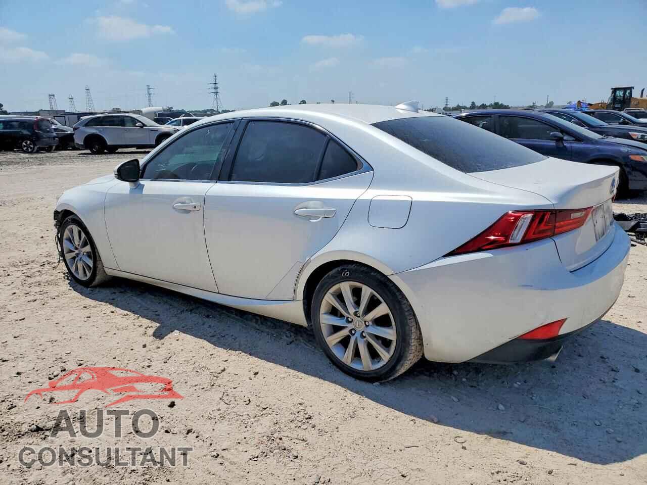 LEXUS IS 2016 - JTHBA1D25G5024958