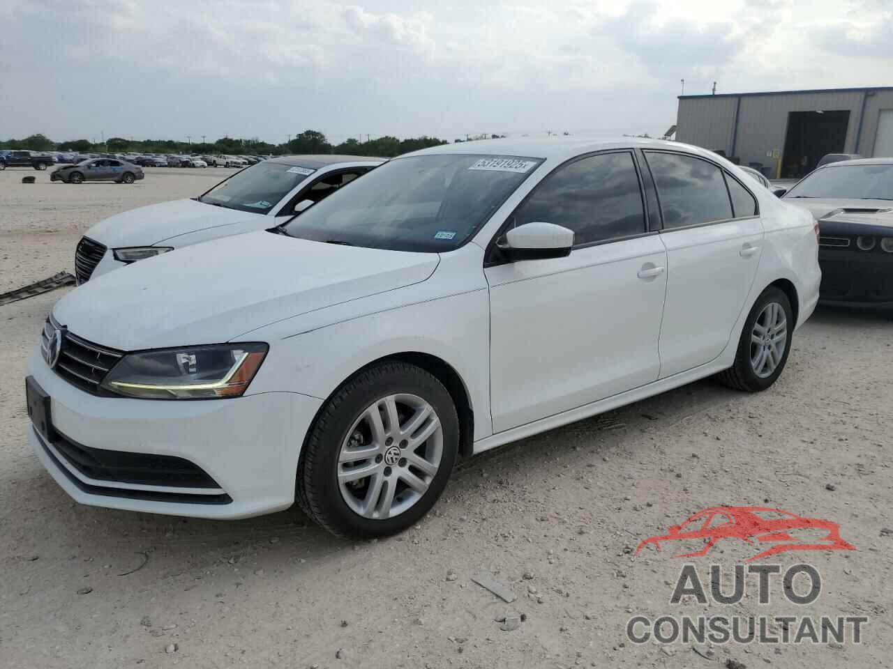 VOLKSWAGEN JETTA 2018 - 3VW2B7AJ4JM230476