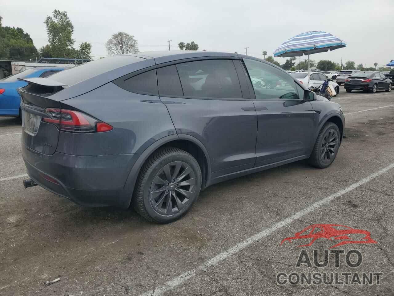 TESLA MODEL X 2018 - 5YJXCDE2XJF135657