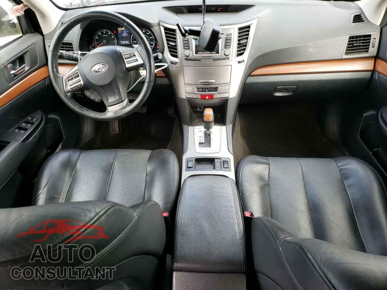 SUBARU OUTBACK 2014 - 4S4BRBLCXE3313378